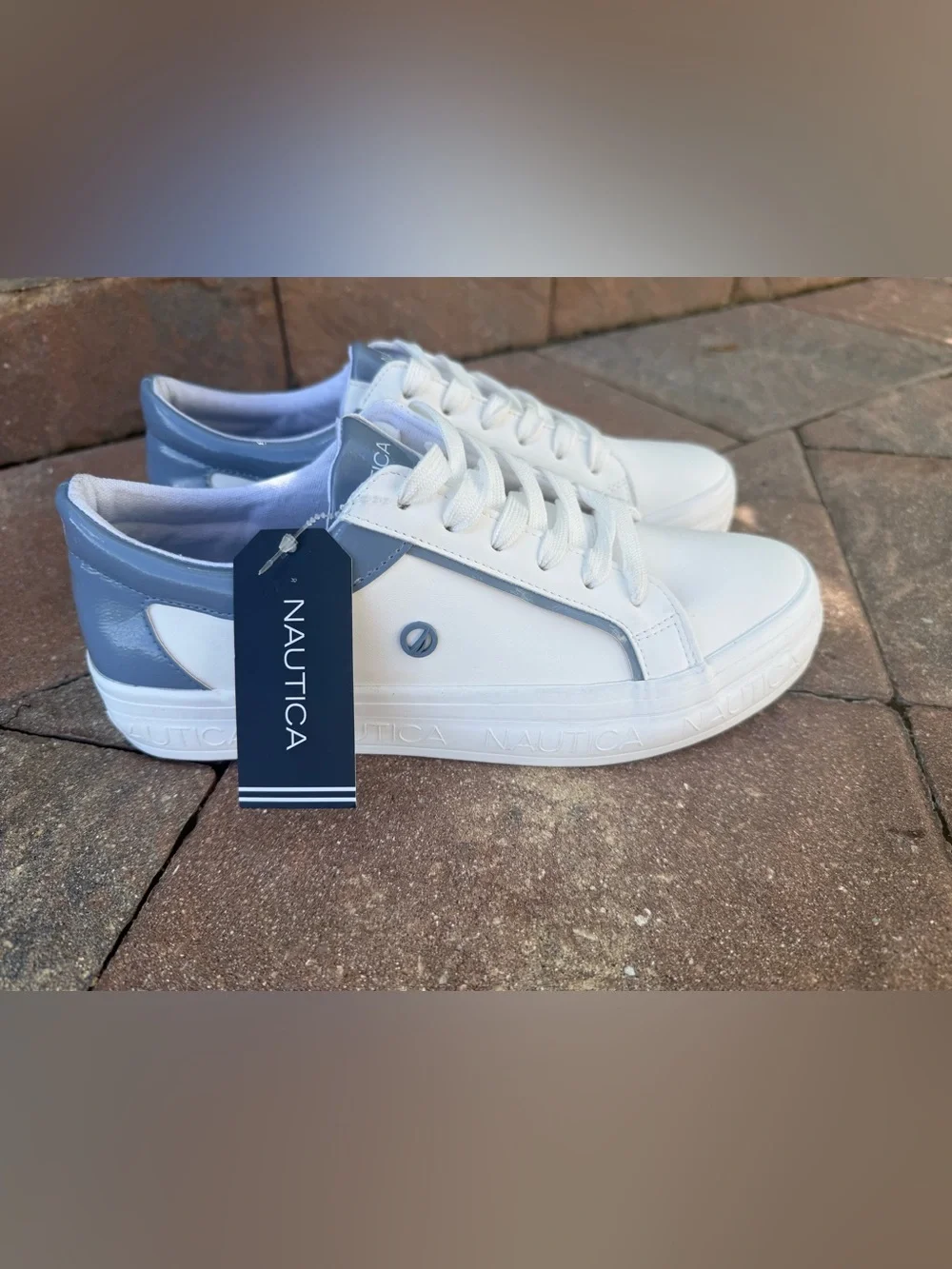Nautica Osmanthus Women's Lace-Up Casual Sneakers White Blue Shoes Size 8.5